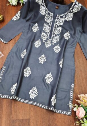 Women Short Kurti